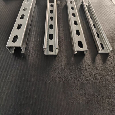 قیمت خوب آلیاژ زنک ماندگار گالوانیزه C Channel 41 × 21mm برای سیستم لوله و کابل آنلاین