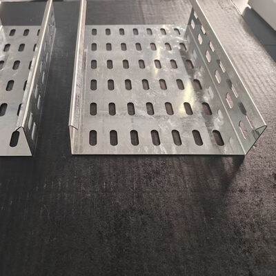 Harga yang bagus Custom Slotted C Channel Steel Carbon Steel Hdg Unistrut Untuk Dukungan Industri Listrik on line